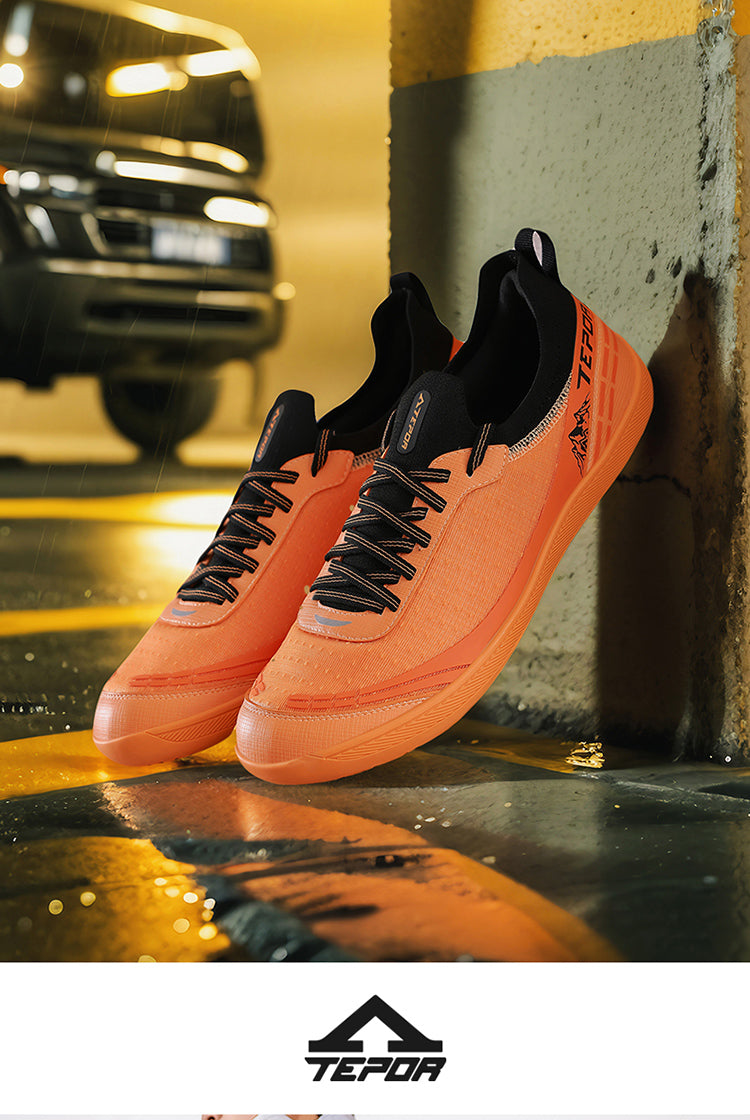 Bare-Feel Trainer