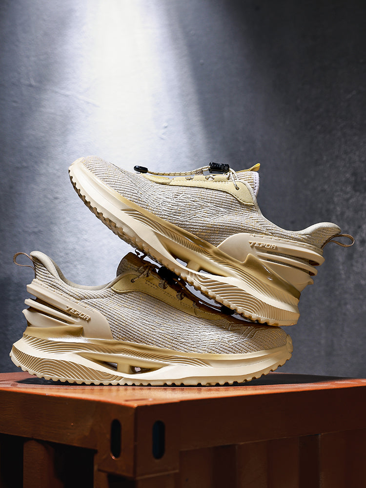 Lantu Ultralight Cosmos Series X sneaker in light-gray 3D fly-knit with white MD supercritical midsole, built-in arch stabilizer and anti-skid TPU heel counter.