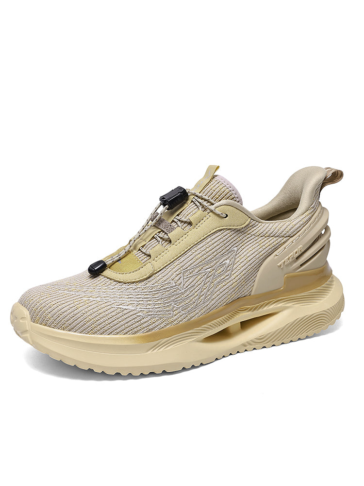  Lantu Ultralight Cosmos Series X: feather-weight MD supercritical midsole, 3D fly-knit vented upper, built-in arch stabilizer and anti-skid TPU heel counter on a clean white background.